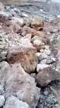 Ardanuç'ta Heyelan: 6 Köy Yoldan Kesildi