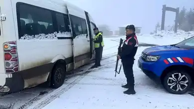 Artvin'de 16 Düzensiz Göçmen Operasyonu