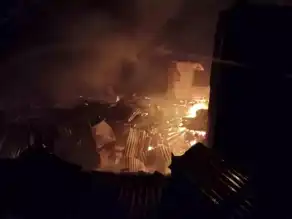 Doğu Karadeniz'de Ahşap Ev Yandı