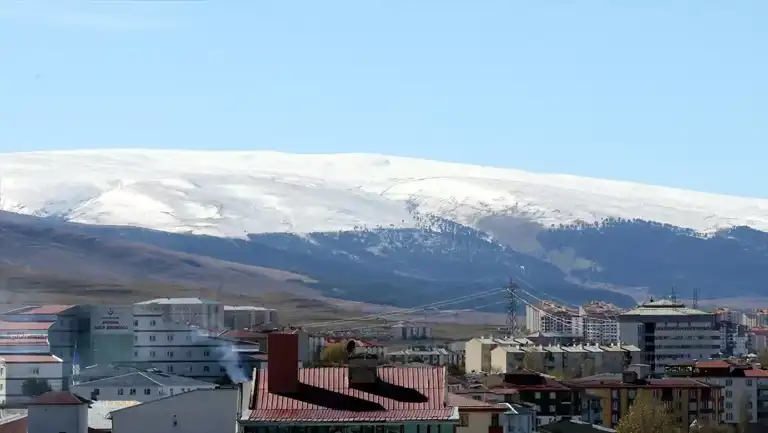 Doğu Anadolu'da İlk Kar Yağışı