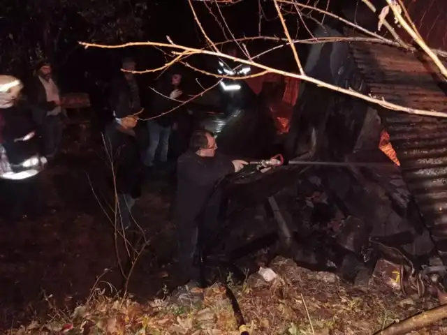 Doğu Karadeniz'de Ahşap Evde Yangın
