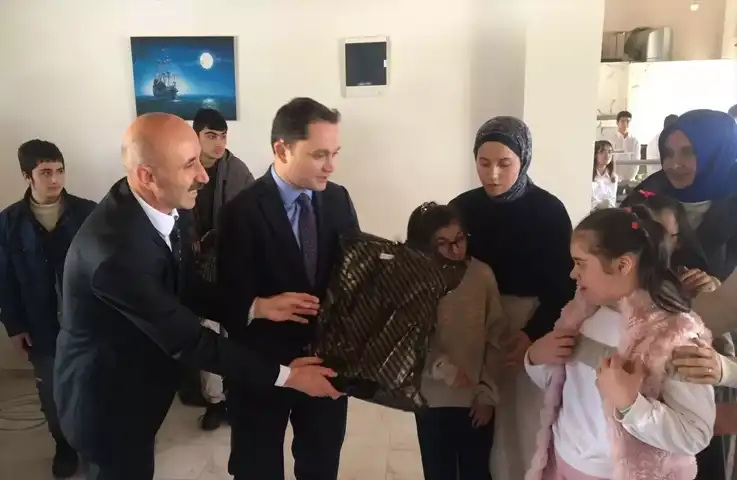 Engelliler Günü Kutlaması: Bir İlçedeki Özgün Etkinlik