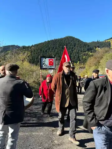 Köy Okulunda Cumhuriyet Coşkusu
