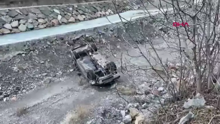 Dere Yatağına Yuvarlanan Otomobilde Yaralanma Yok
